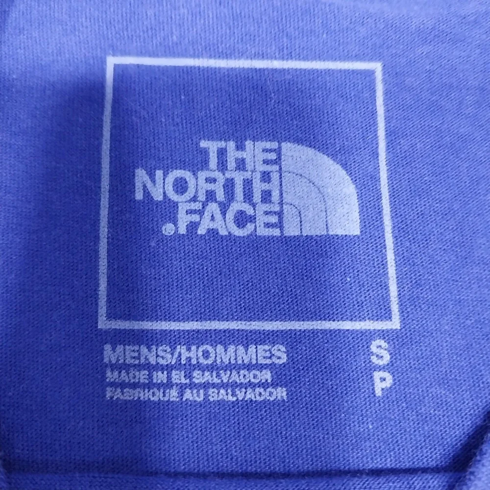 The North Face Mens T-Shirt Short Sleeve Logo Graphic Small Purple